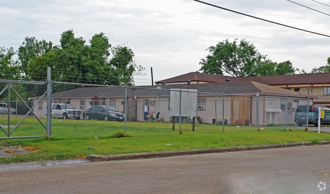 Building Photo - Morley Apartments