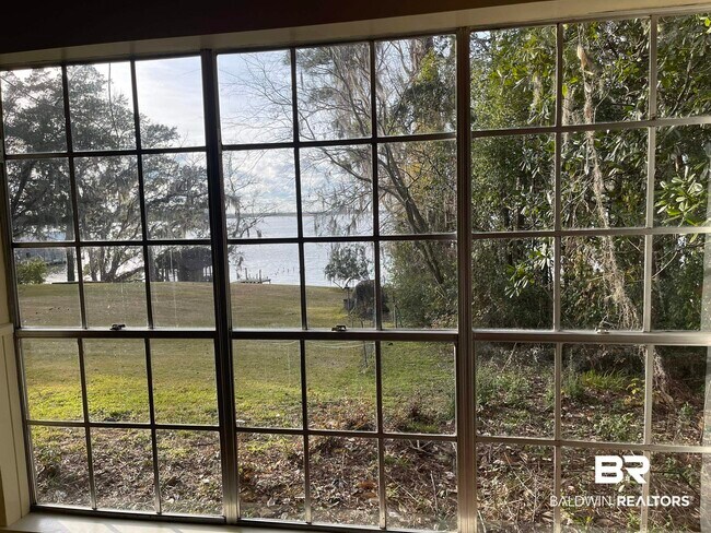 Building Photo - 6621 Purvis Rd