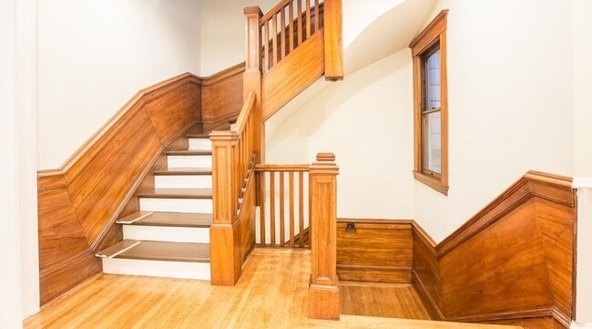 Building Photo - 1449 Page St