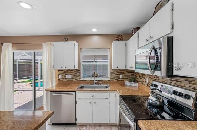 Building Photo - 2301 Millcreek Ct