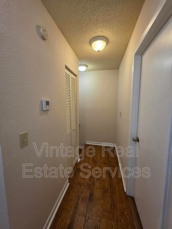Building Photo - 5202 Sunridge Palms Dr