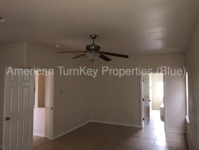 Building Photo - Rare find custom stucco home