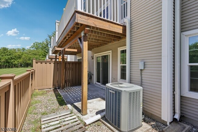 Building Photo - 4703 Patterson St
