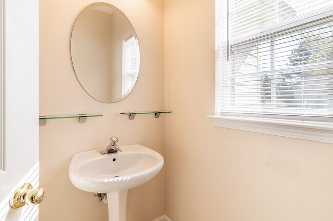 Building Photo - Morrison Plantation