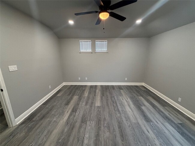 Building Photo - 12230 Kleinmeadow Dr