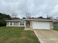 Building Photo - 3749 SE 135th Ln