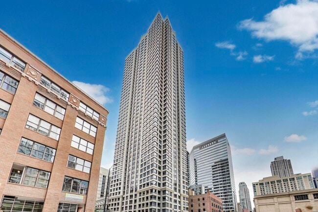 Building Photo - 440 N Wabash Ave