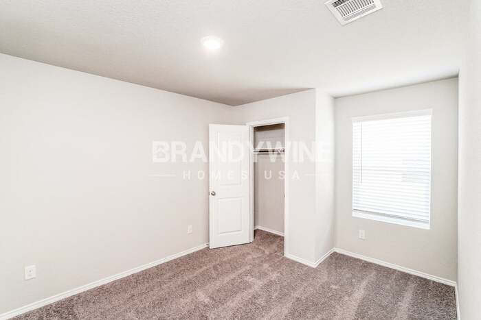 Building Photo - 7243 Winding Fence