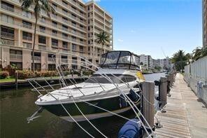 Building Photo - 3100 NE 49th St