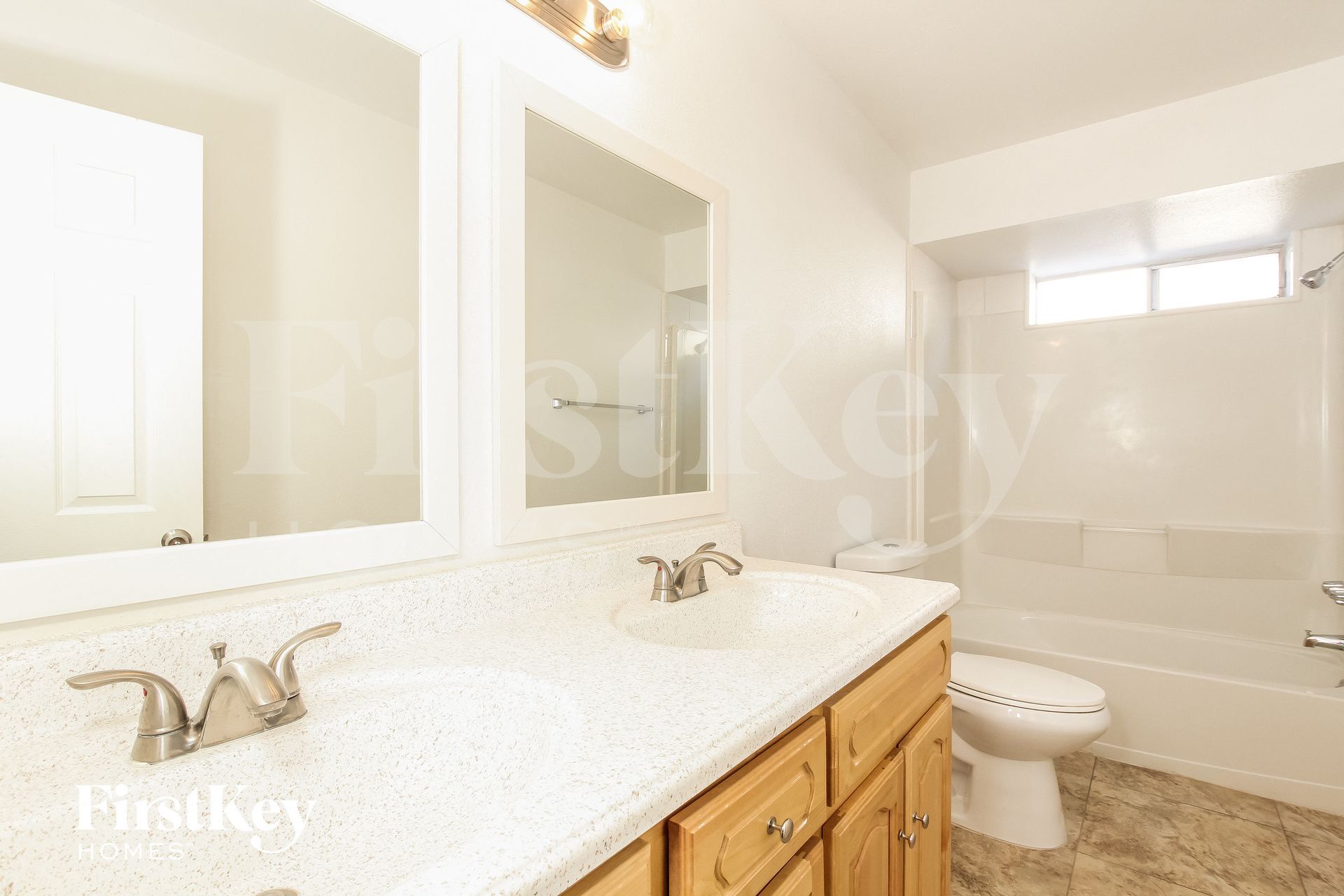 Building Photo - 3827 W Loma Ln