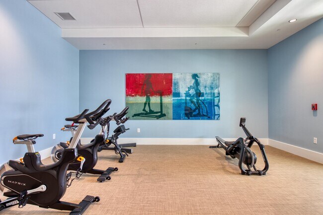 Building Photo - 10407 SW Aquila Wy