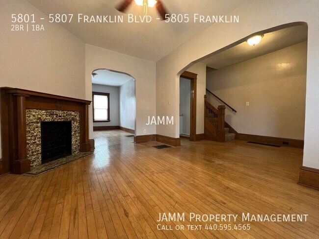 Building Photo - 5807-5807 Franklin Blvd