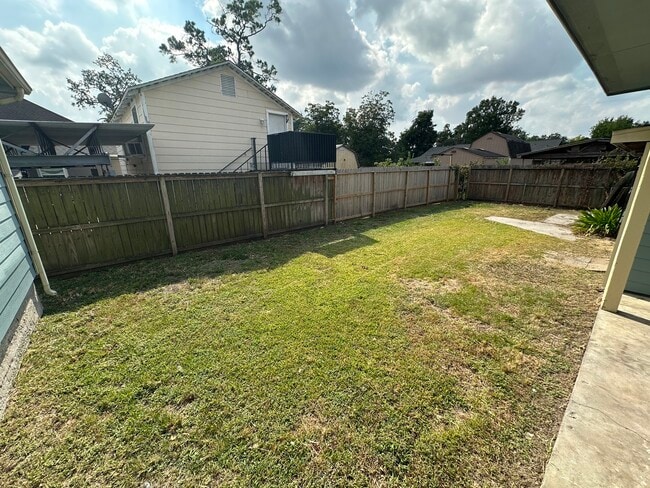 Building Photo - 7811 Helmers St