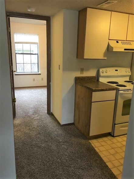 Hall - 210 Mt Hope Ct