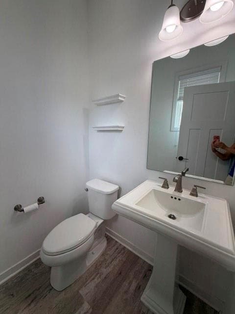 Building Photo - 48 Candlewood Ln