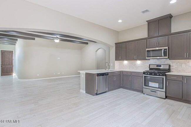 Building Photo - 803 Danby Ct