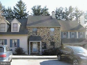 Building Photo - 502 Pickering Station Dr