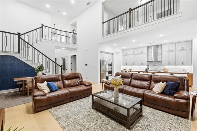 Building Photo - 1006 Scarlet Sage Dr