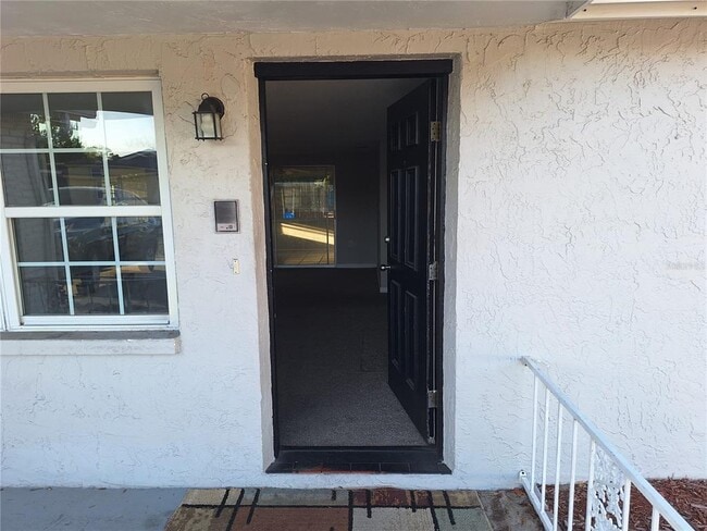 Building Photo - 7435 San Miguel Dr