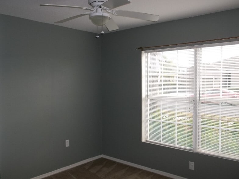 Building Photo - 1745 Strathmore Cir