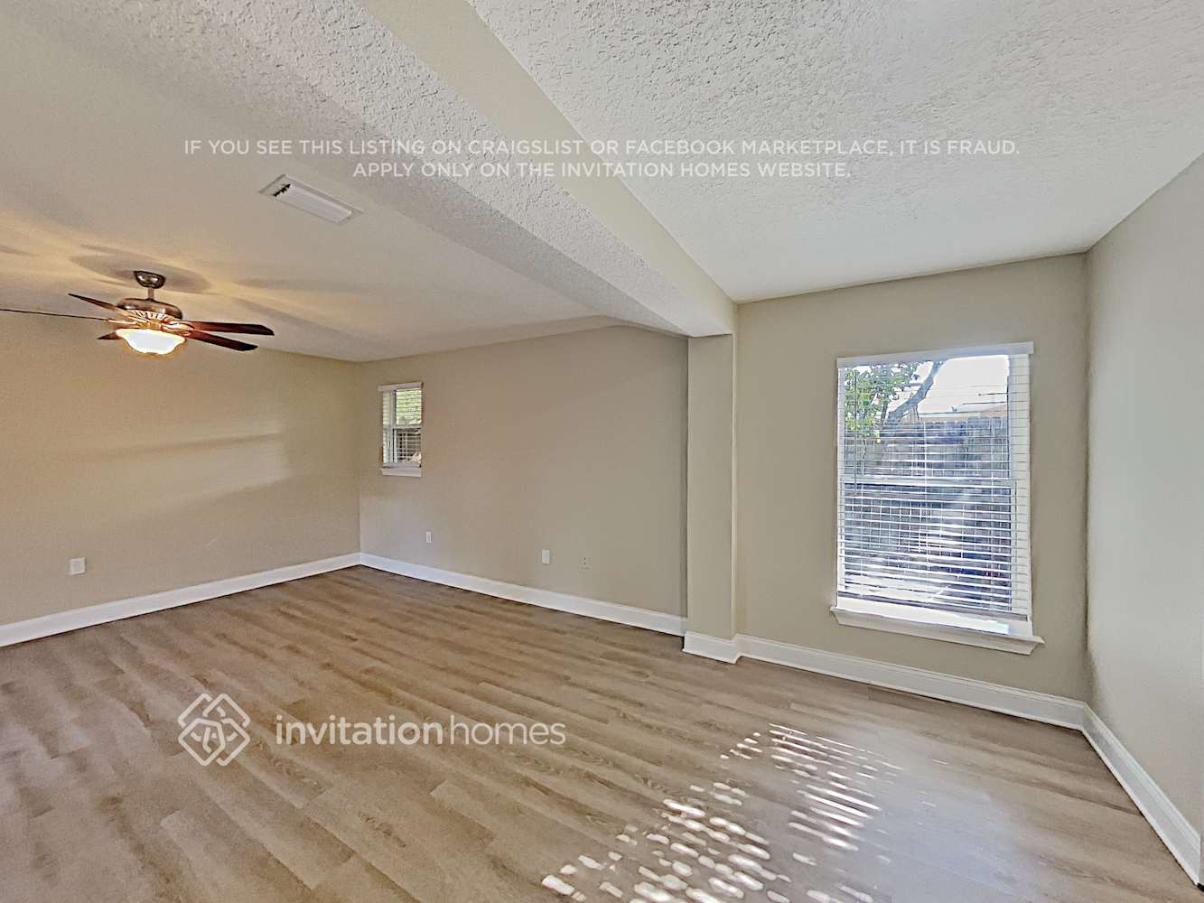 Building Photo - 777 Forest Glen Ct