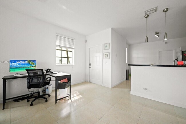 Building Photo - 3676 San Simeon Cir