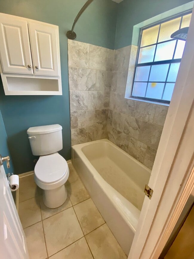 Building Photo - Haughton LA Dogwood Park Subdvn Home for Lease | $1,600/mo | 3 br 2 ba