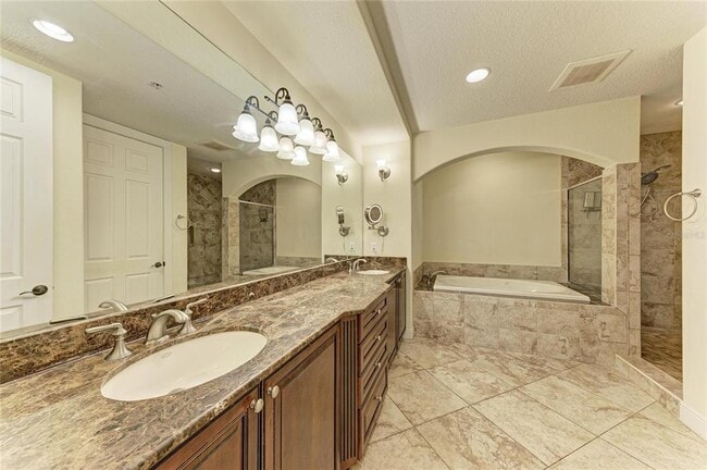 Building Photo - 5200 Manorwood Dr