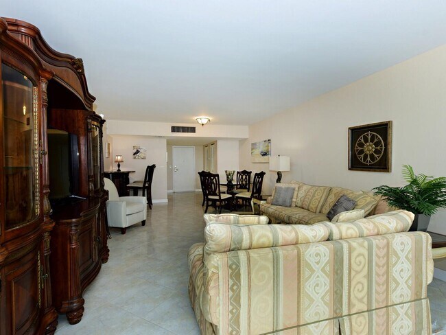 Building Photo - 3450 S Ocean Blvd