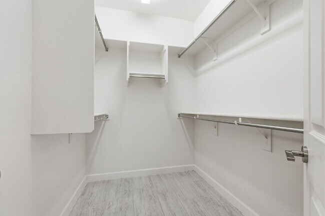 Building Photo - 35989 N Kennedia Ln