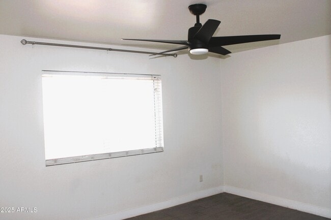 Building Photo - 4046 E Hidalgo Ave