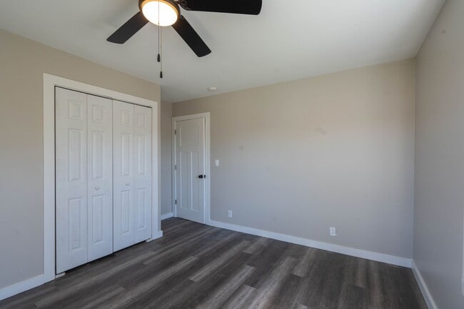 Building Photo - 306 Martin St