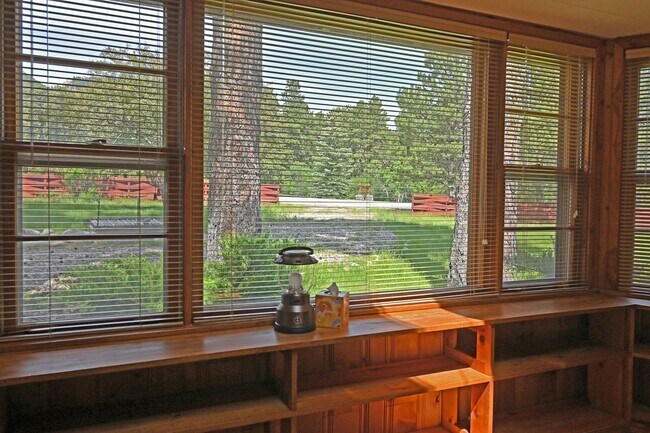 Building Photo - 272 Fish Hatchery Rd