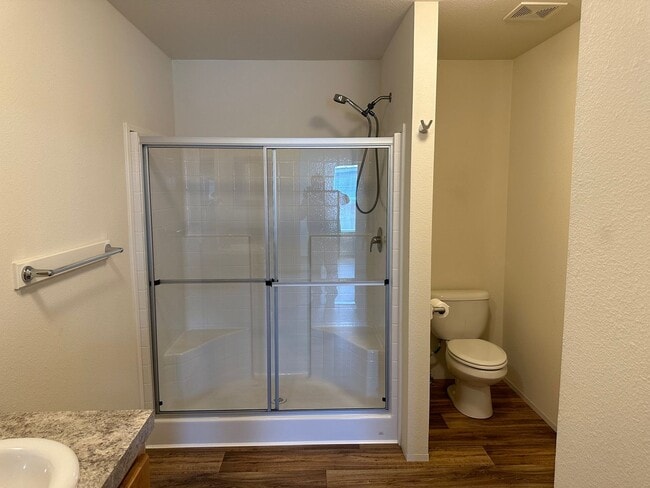 Building Photo - Newer 3 bedroom 2 bathroom house in Thurston!