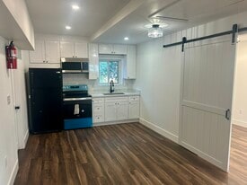 Building Photo - 5832 Rohn Way