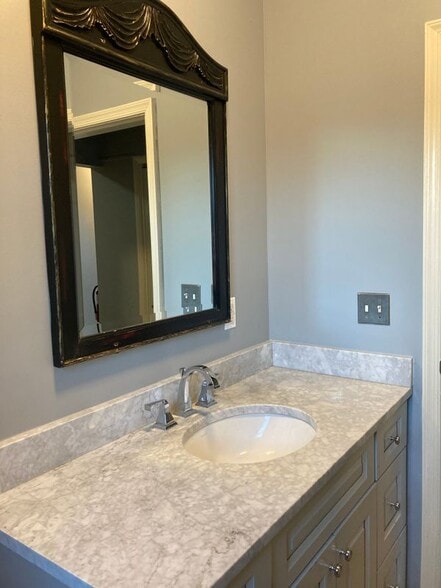 Primary Photo - 133 Gregory Ave