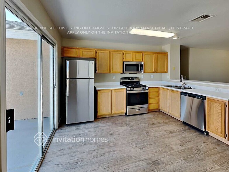 Building Photo - 7944 Odysseus Ave