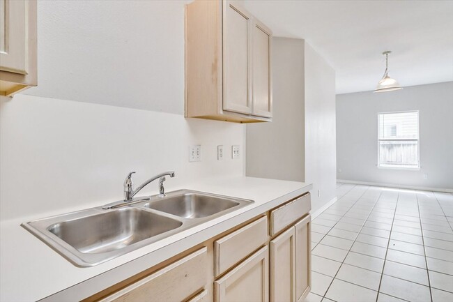 Building Photo - 13986 Fortuna Bay Dr