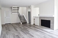 Building Photo - Price Reduced! Stunning 4BR/2.5BA Two-Stor...