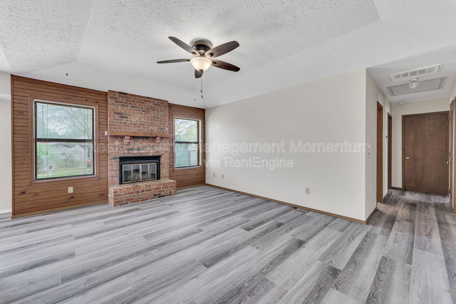 Building Photo - 2240 S Kansas Ave