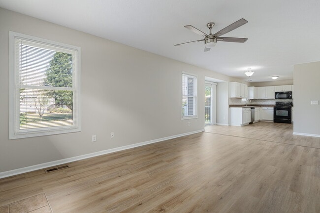 Building Photo - 5384 Winters Run Rd