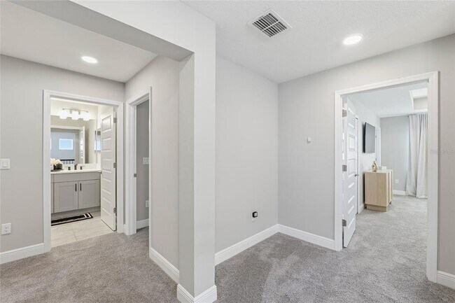 Building Photo - 7273 Notched Pne Bnd