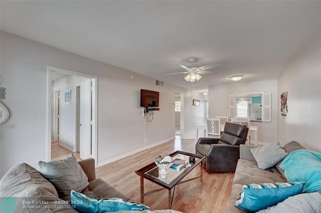 Building Photo - 1461 S Ocean Blvd