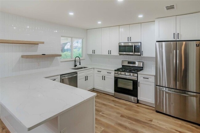 Building Photo - 11219 Slippery Elm Trail