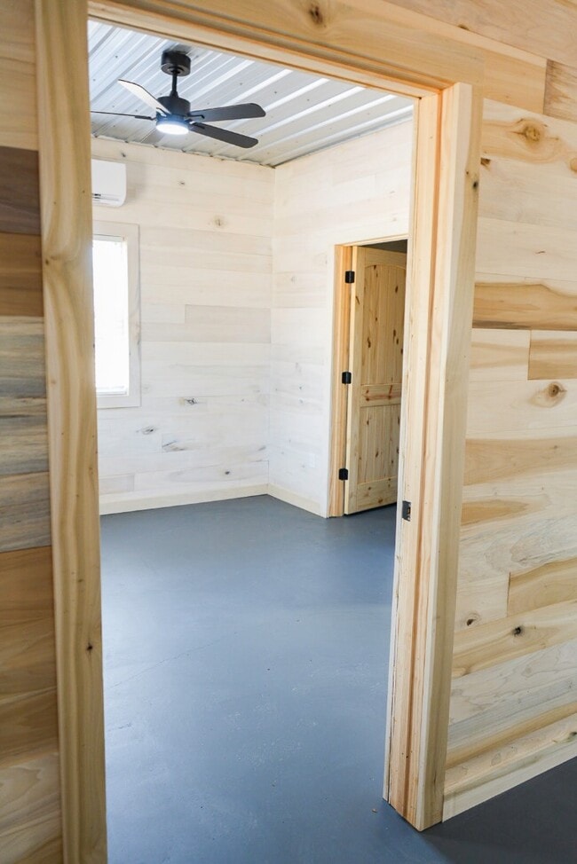 Building Photo - 64 Ted Gran Ln