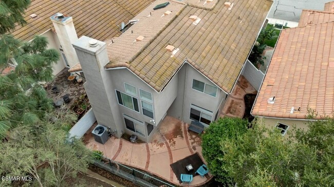 Building Photo - 233 Valero Cir