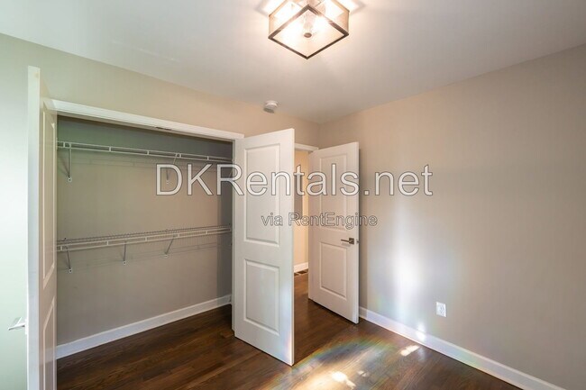Building Photo - 2131 Bixler Cir