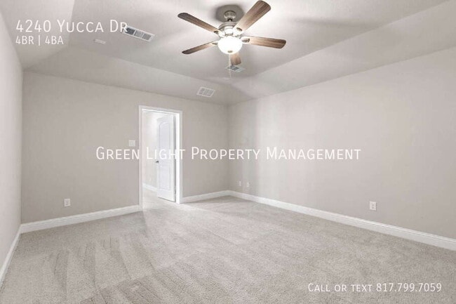 Building Photo - 4240 Yucca Dr