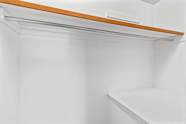 Building Photo - 195 Nottingham Ct