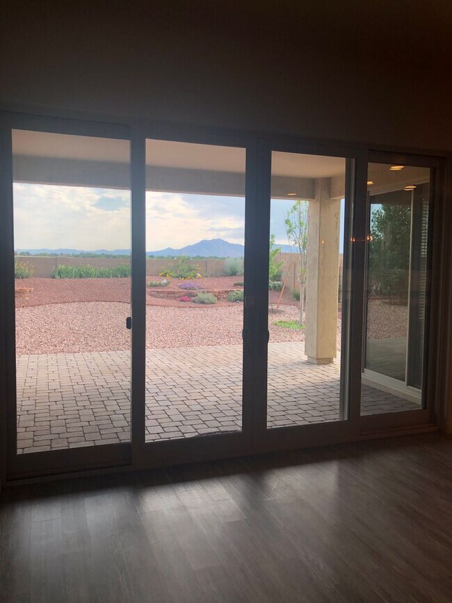 Building Photo - Beautiful 3 Bedroom in Bright Star, Chino Valley